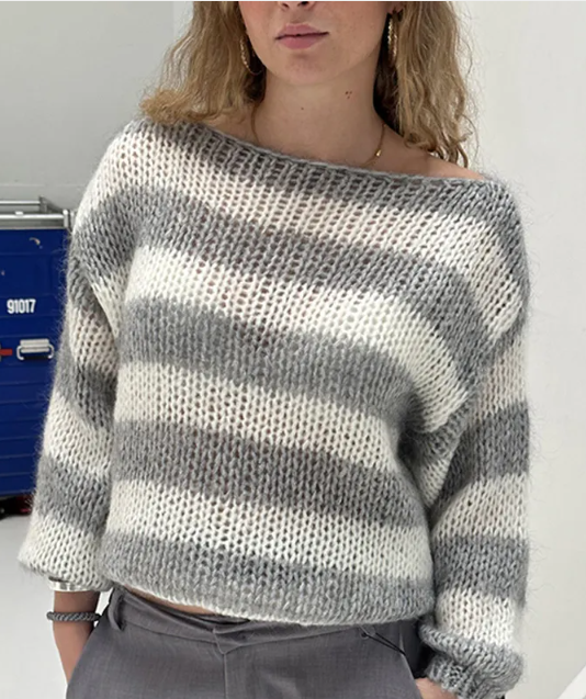 Zela Milano™ Elegant Comfort Pullover Top