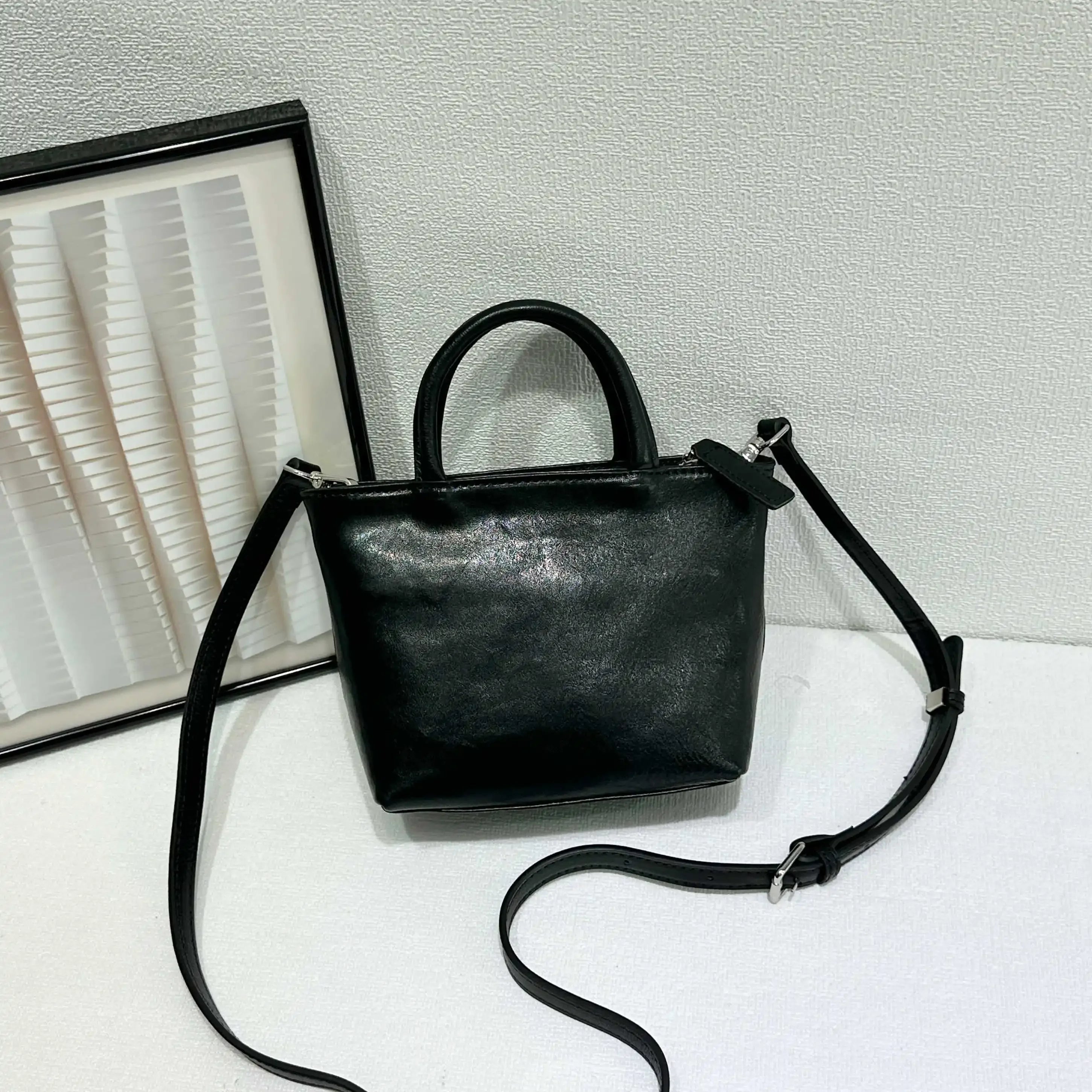 Rosa Elegance Women Handbag Luxury Designer