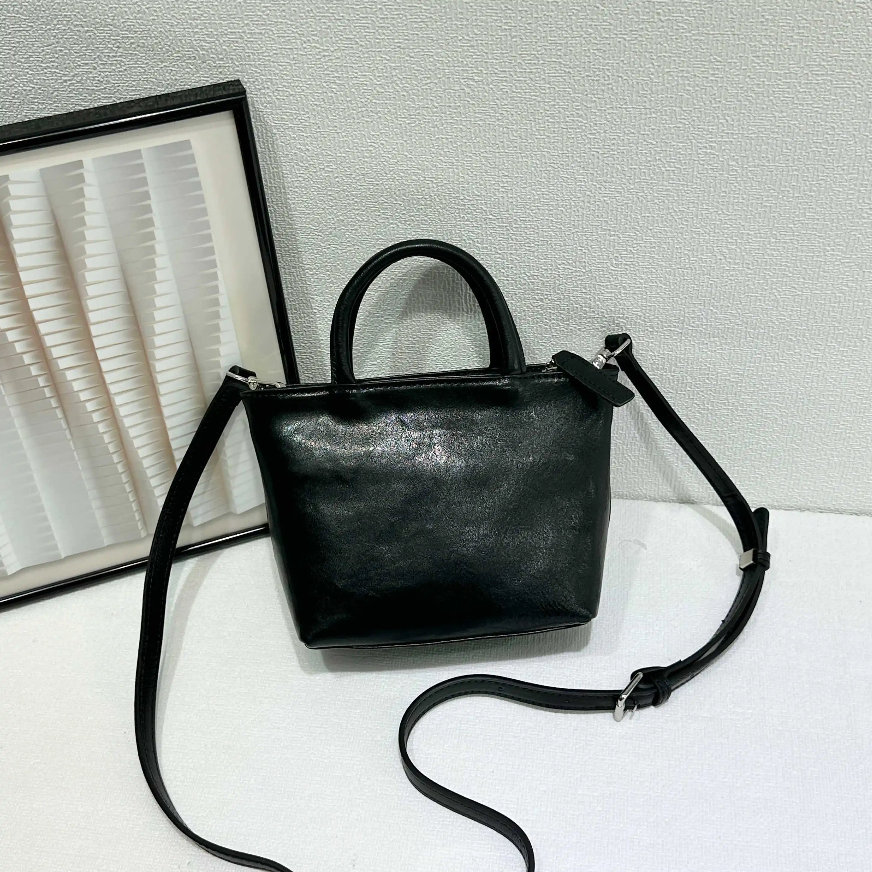 Rosa Elegance Women Handbag Luxury Designer